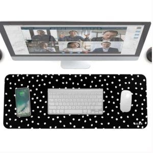 SOAR TECH ELEVATED DESK PAD - NWT